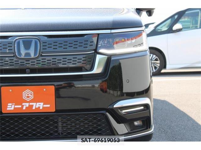 Honda e 2022-07 8221998-1
