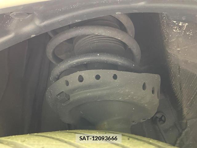 Honda e 2022-11 8222121-5
