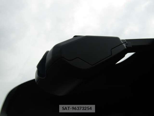 Honda e 2024-01 8222716-11