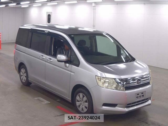 Honda e 2011-10 8223349-0