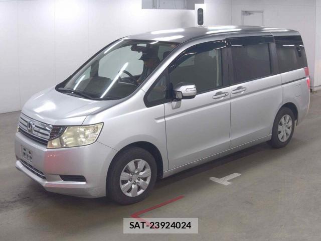 Honda e 2011-10 8223349-3