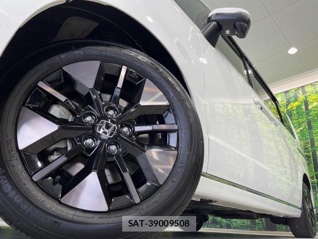 Honda e 2024-02 8223511-13