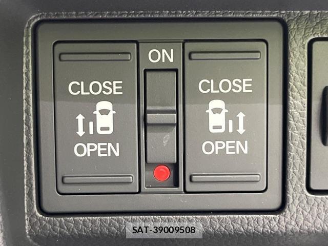 Honda e 2024-02 8223511-5
