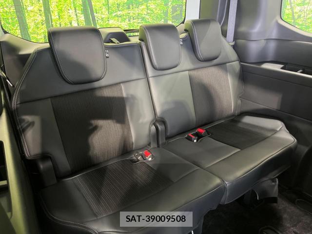 Honda e 2024-02 8223511-9