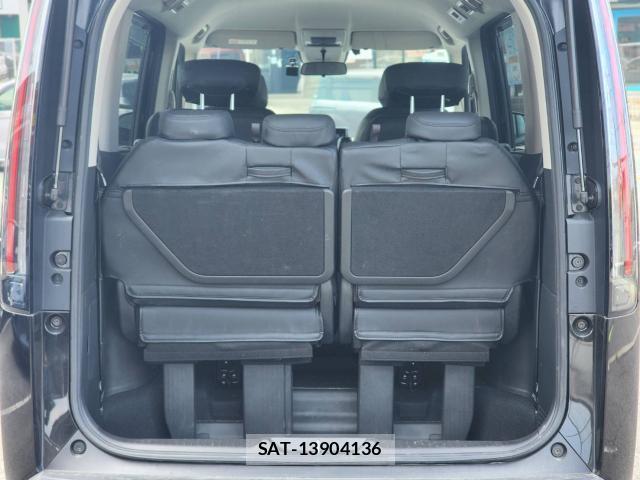 Honda e 2023-07 8223737-7