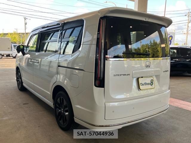Honda e 2025-04 8224114-1