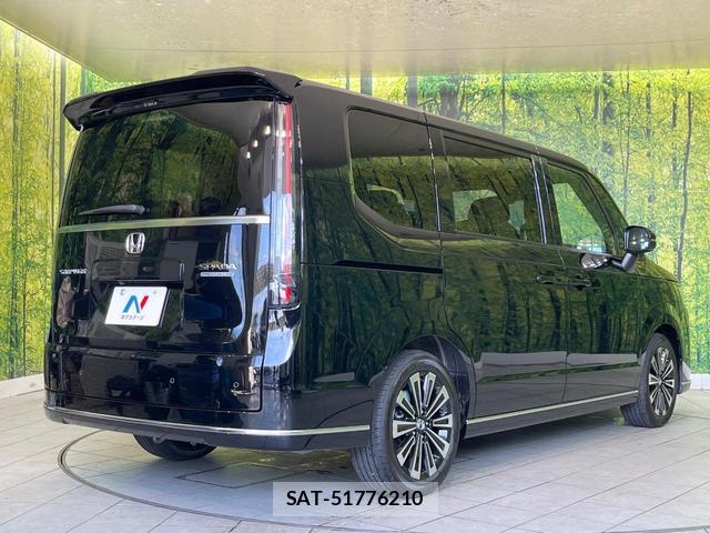 Honda e 2026-06 8224202-18