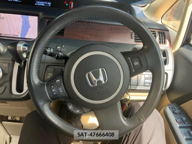 Honda e 2007-05 8224387-10