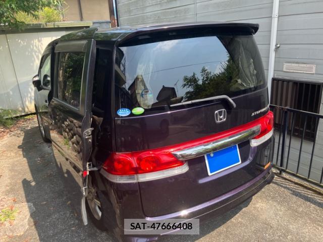 Honda e 2007-05 8224387-13