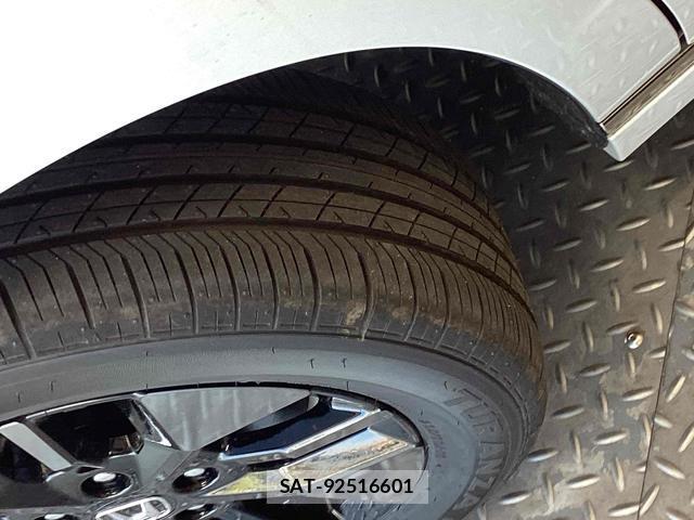 Honda e 2026-06 8224569-13