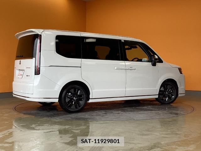 Honda e 2026-06 8224572-10