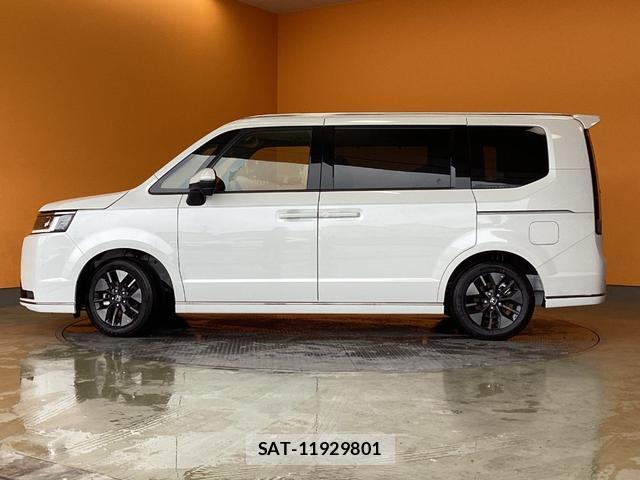 Honda e 2026-06 8224572-6