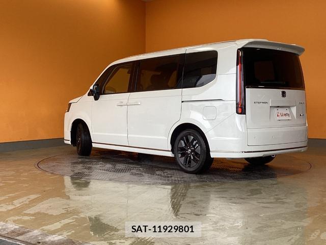 Honda e 2026-06 8224572-7