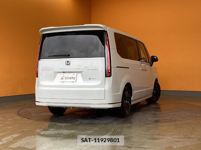 Honda e 2026-06 8224572-9