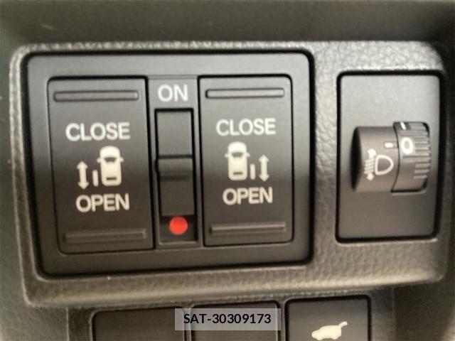 Honda e 2026-06 8224573-4