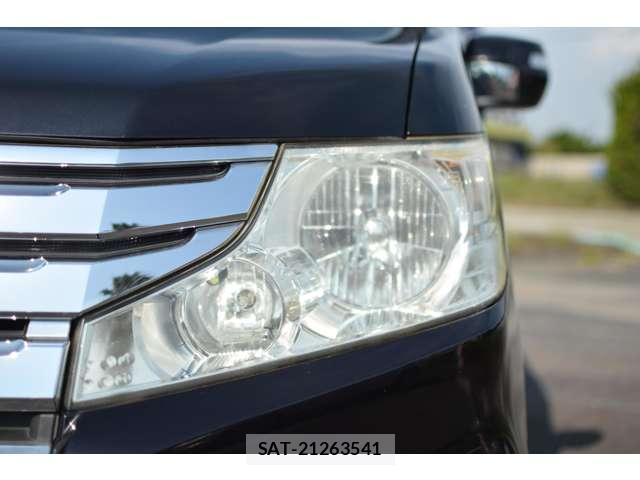 Honda e 2010-04 8224986-15