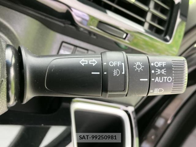 Honda e 2020-12 8225444-14