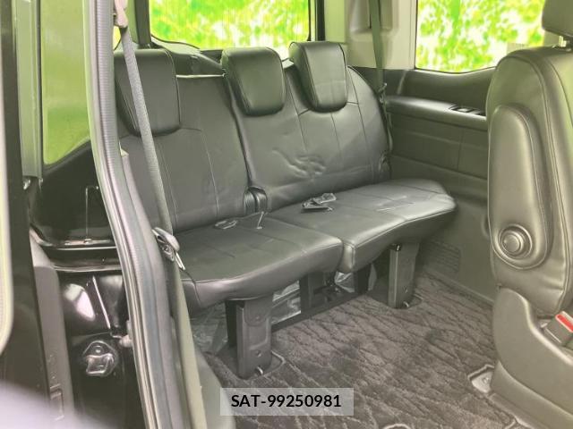 Honda e 2020-12 8225444-5