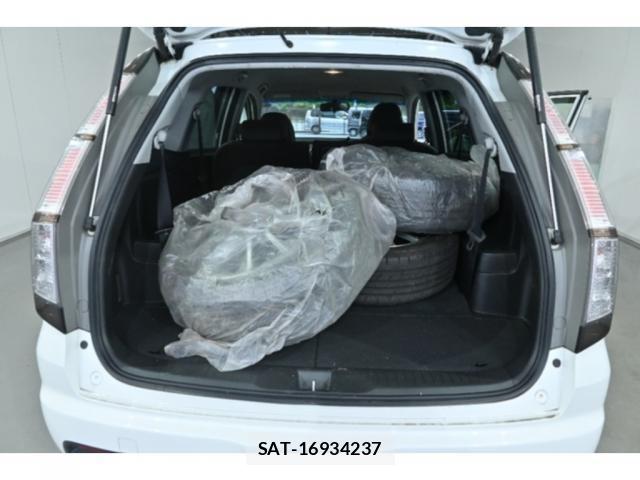 Honda STREAM 2013-10 8216451-4