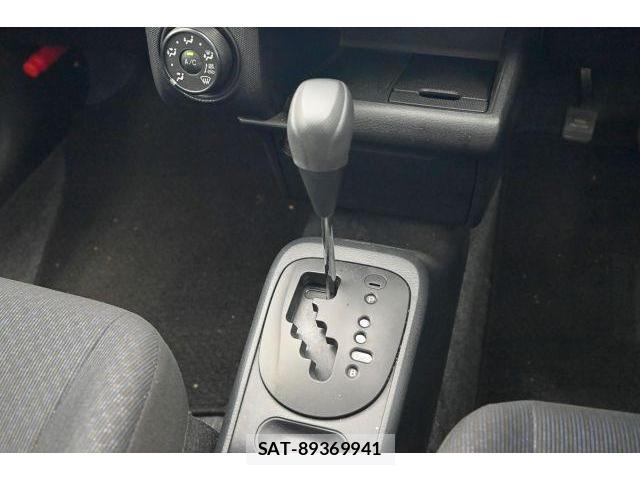 Toyota SUCCEED 2018-12 8223877-15