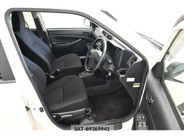 Toyota SUCCEED 2018-12 8223877-5