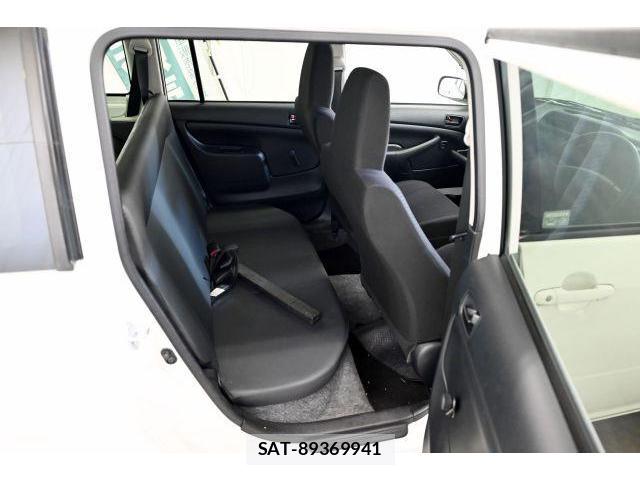Toyota SUCCEED 2018-12 8223877-6