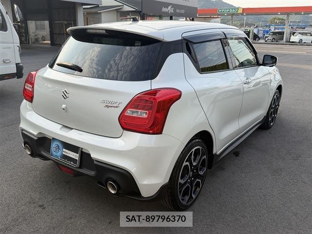 Suzuki SWIFT 2020-03 8216771-1