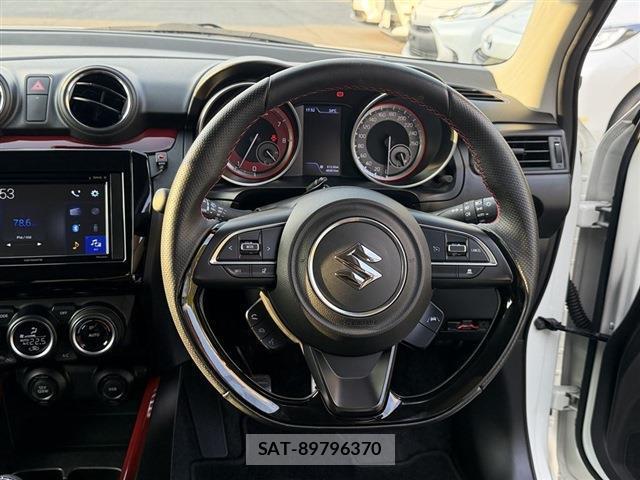 Suzuki SWIFT 2020-03 8216771-19