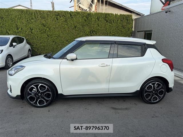 Suzuki SWIFT 2020-03 8216771-2