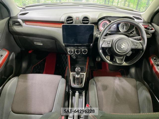 Suzuki SWIFT 2024-05 8218534-1