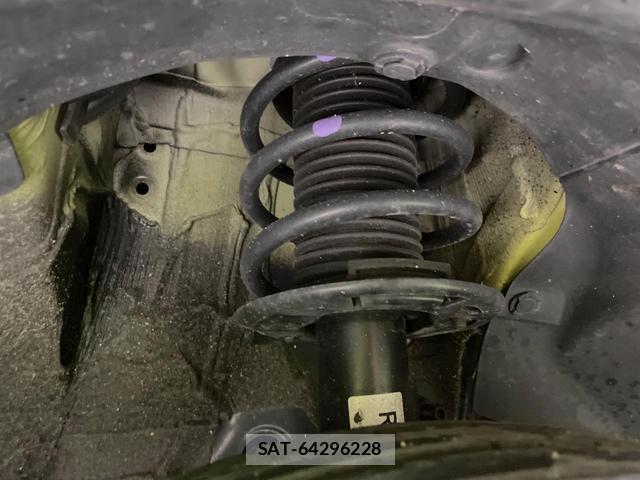 Suzuki SWIFT 2024-05 8218534-19