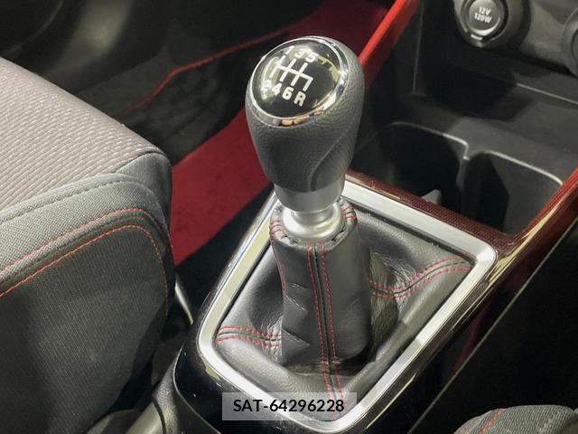 Suzuki SWIFT 2024-05 8218534-2