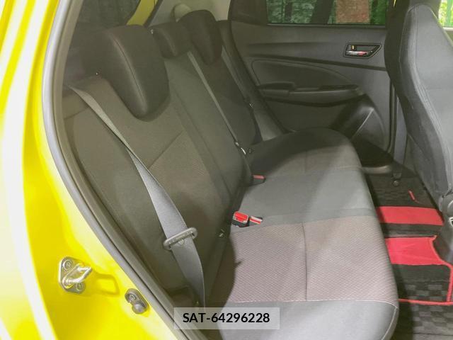 Suzuki SWIFT 2024-05 8218534-8