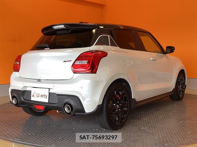 Suzuki SWIFT 2025-05 8218689-15