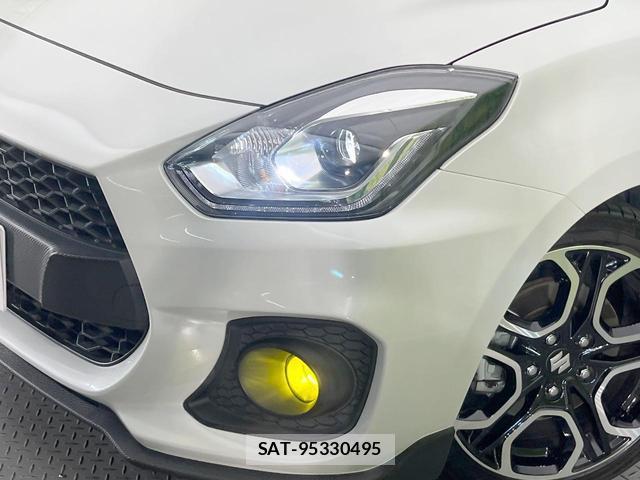 Suzuki SWIFT 2023-03 8220123-11