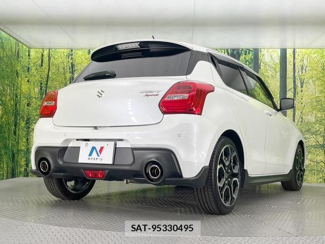 Suzuki SWIFT 2023-03 8220123-16