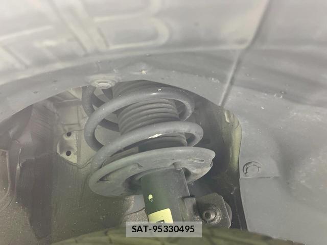 Suzuki SWIFT 2023-03 8220123-19