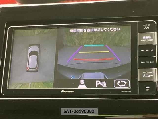 Suzuki SWIFT 2023-06 8220830-13