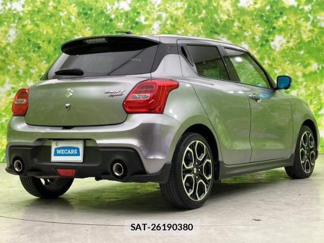 Suzuki SWIFT 2023-06 8220830-2