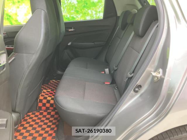Suzuki SWIFT 2023-06 8220830-6
