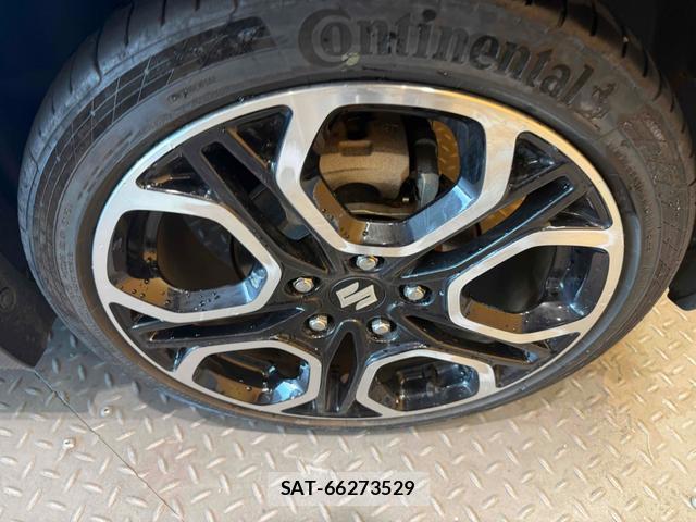 Suzuki SWIFT 2021-07 8221304-13