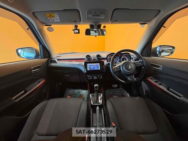Suzuki SWIFT 2021-07 8221304-18