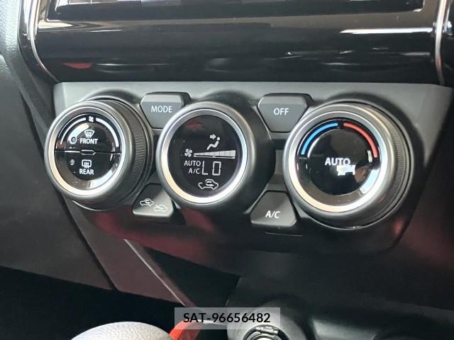 Suzuki SWIFT 2019-07 8222175-9