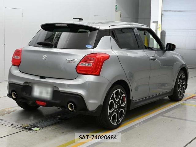 Suzuki SWIFT 2018-03 8223156-1