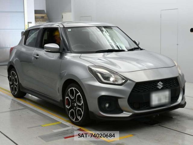 Suzuki SWIFT 2018-03 8223156-10
