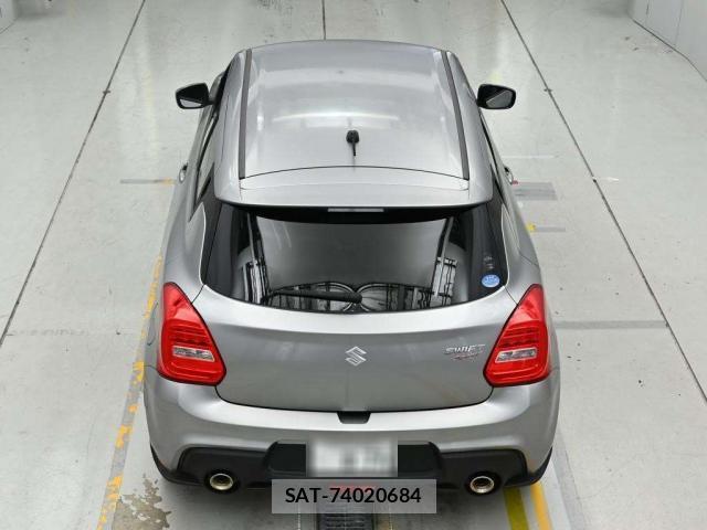 Suzuki SWIFT 2018-03 8223156-6