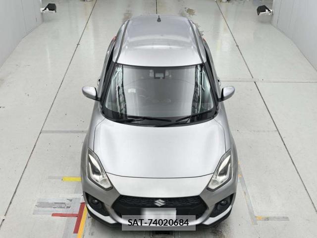 Suzuki SWIFT 2018-03 8223156-8