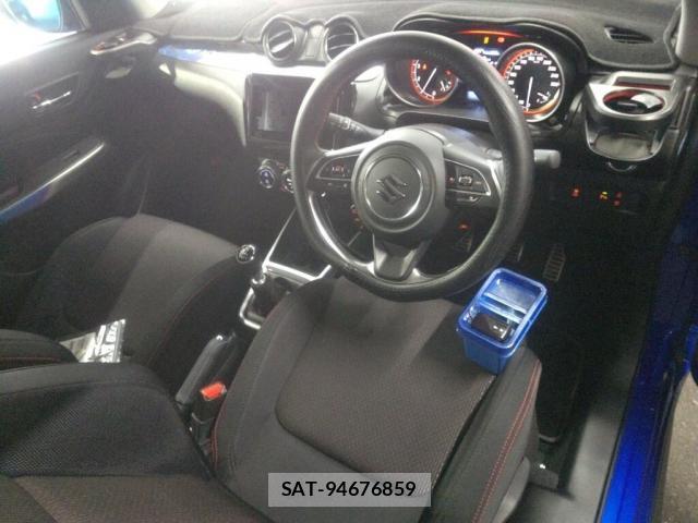 Suzuki SWIFT 2025-06 8223163-2