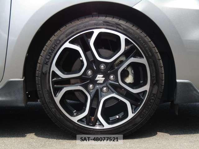 Suzuki SWIFT 2017-10 8216369-13