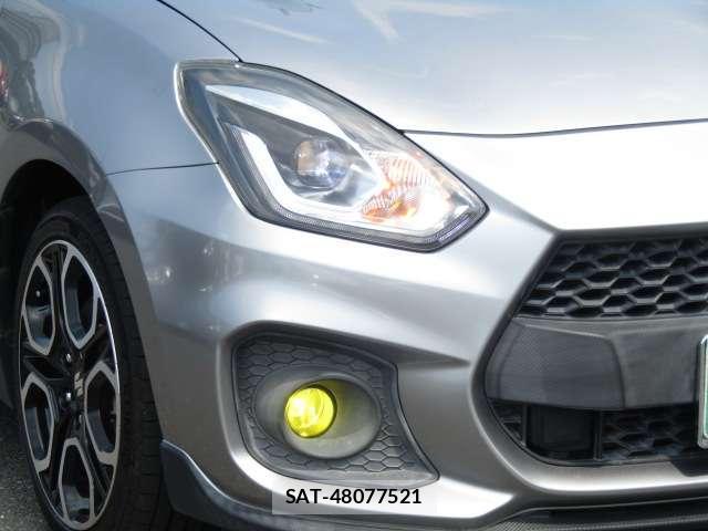 Suzuki SWIFT 2017-10 8216369-14